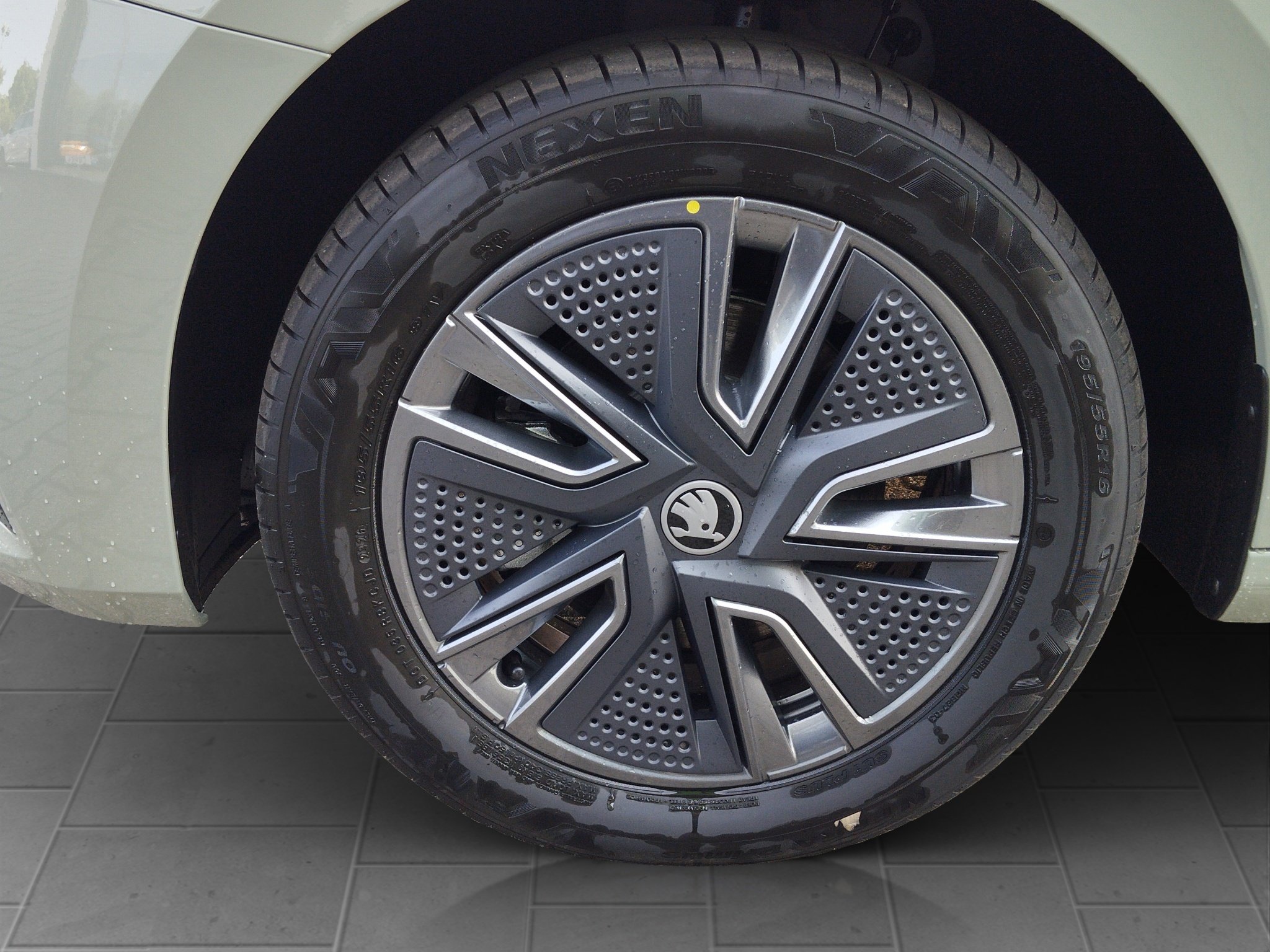 Skoda Fabia 1.0 TSI Balance DSG ACC*AUT*Fernlichtass. – Bild 20