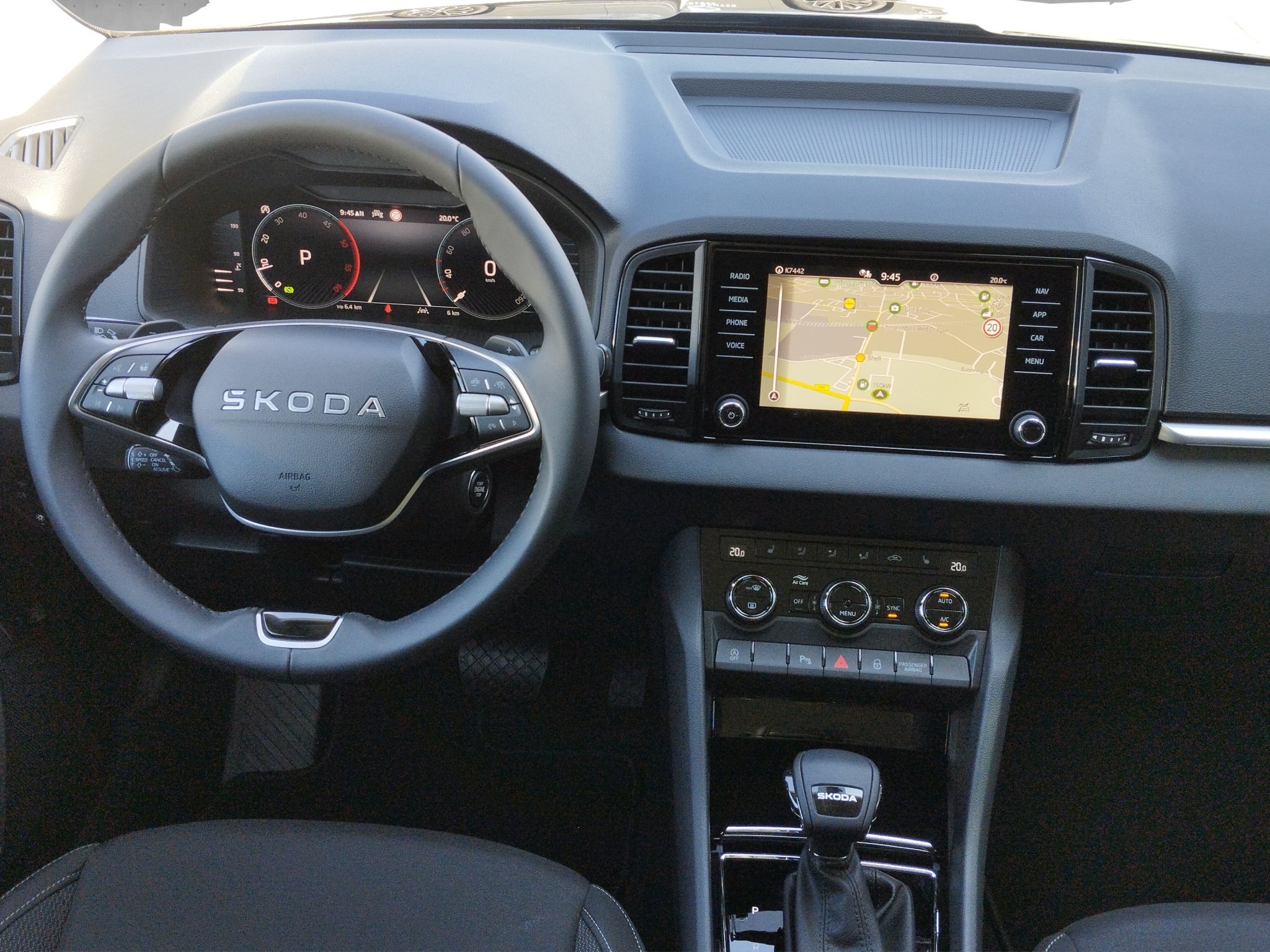 Skoda Karoq 2.0 TDI Tour DSG ACC*AHK*AUT*Fernlichtass. – Bild 13