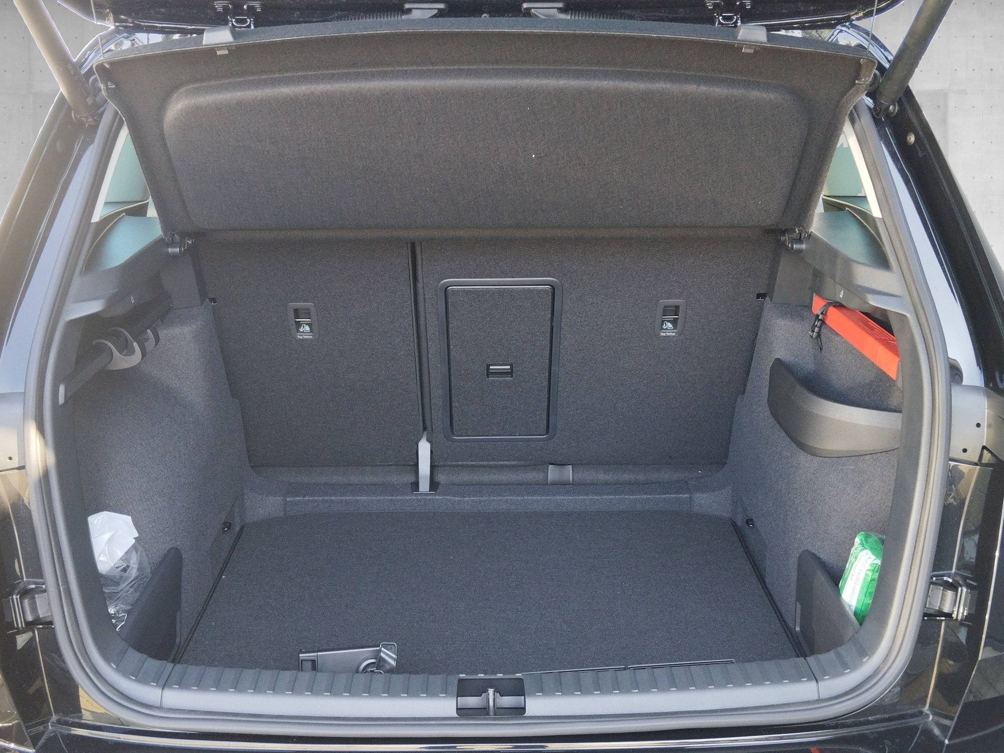 Skoda Karoq 2.0 TDI Tour DSG ACC*AHK*AUT*Fernlichtass. – Bild 17