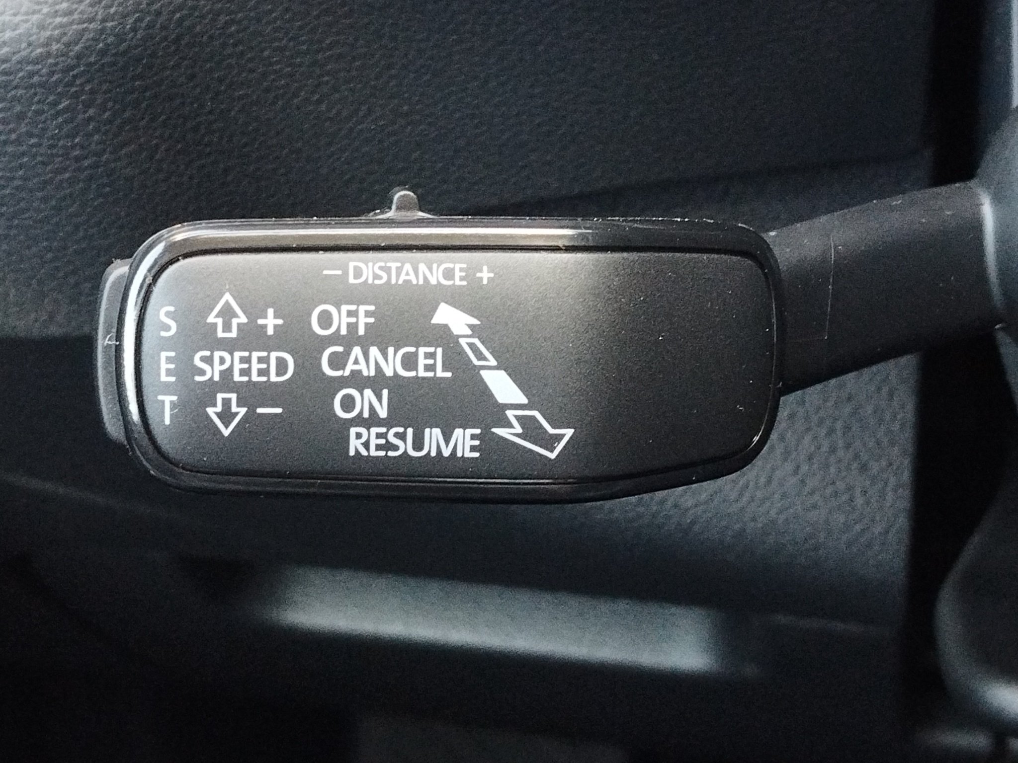 Skoda Karoq 2.0 TDI Tour DSG ACC*AHK*AUT*Fernlichtass. – Bild 23