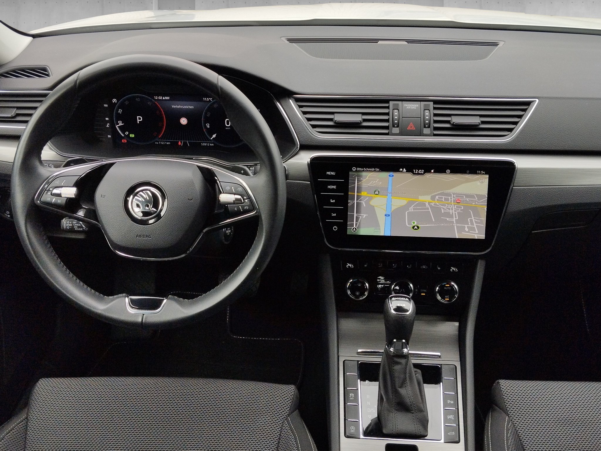 Skoda Superb Combi 2.0 TDI Style 4x4 DSG 360°*ACC*AHK – Bild 13