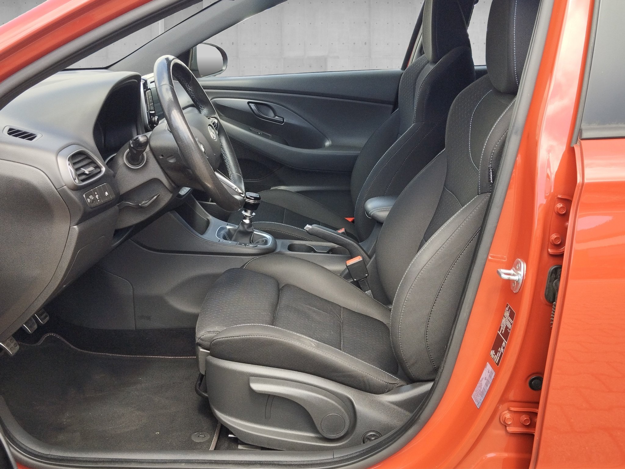 Hyundai i30 2.0 N-Line DynLicht*Kam.*Klima – Bild 7