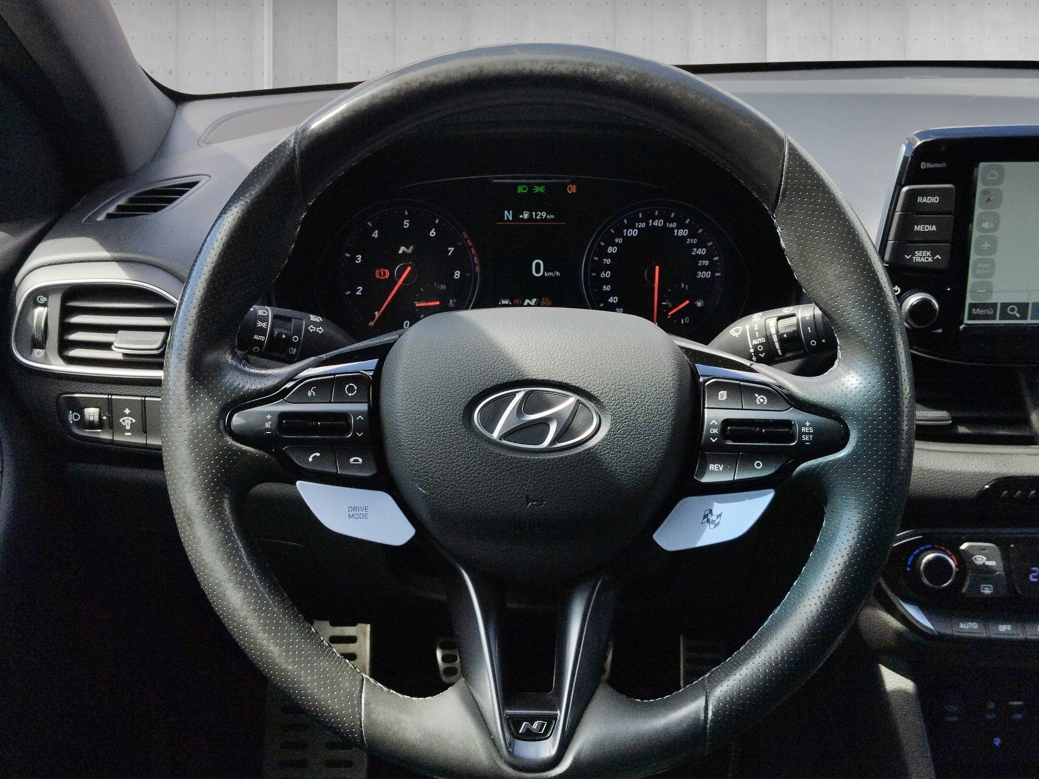 Hyundai i30 2.0 N-Line DynLicht*Kam.*Klima – Bild 10