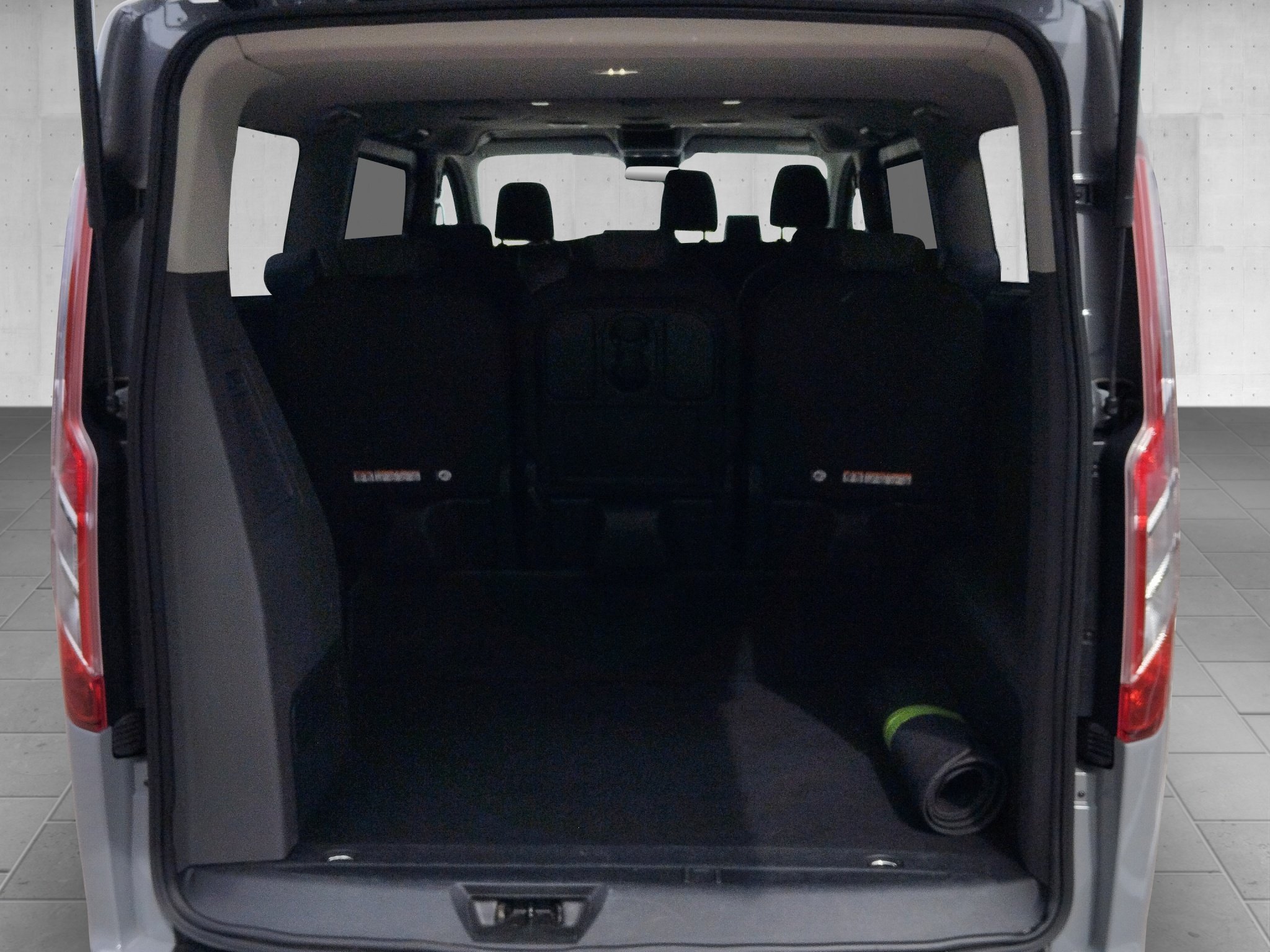 Ford Tourneo Custom L2 9 Sitzer AUT*Facelift*Kam.*LM – Bild 17