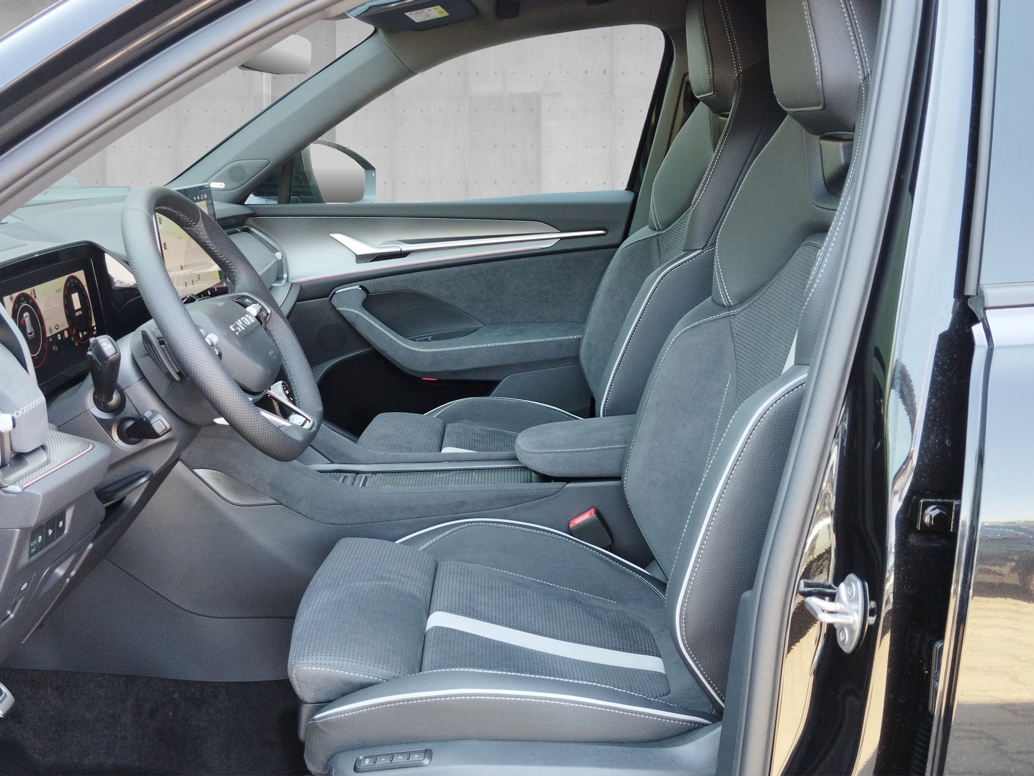 Skoda Kodiaq 2.0 TDI Sportline 4x4 DSG 4xSHZ*ACC*AHK – Bild 7