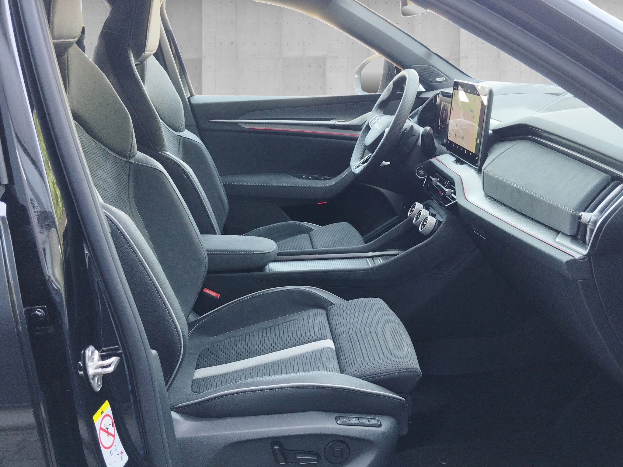 Skoda Kodiaq 2.0 TDI Sportline 4x4 DSG 4xSHZ*ACC*AHK – Bild 19