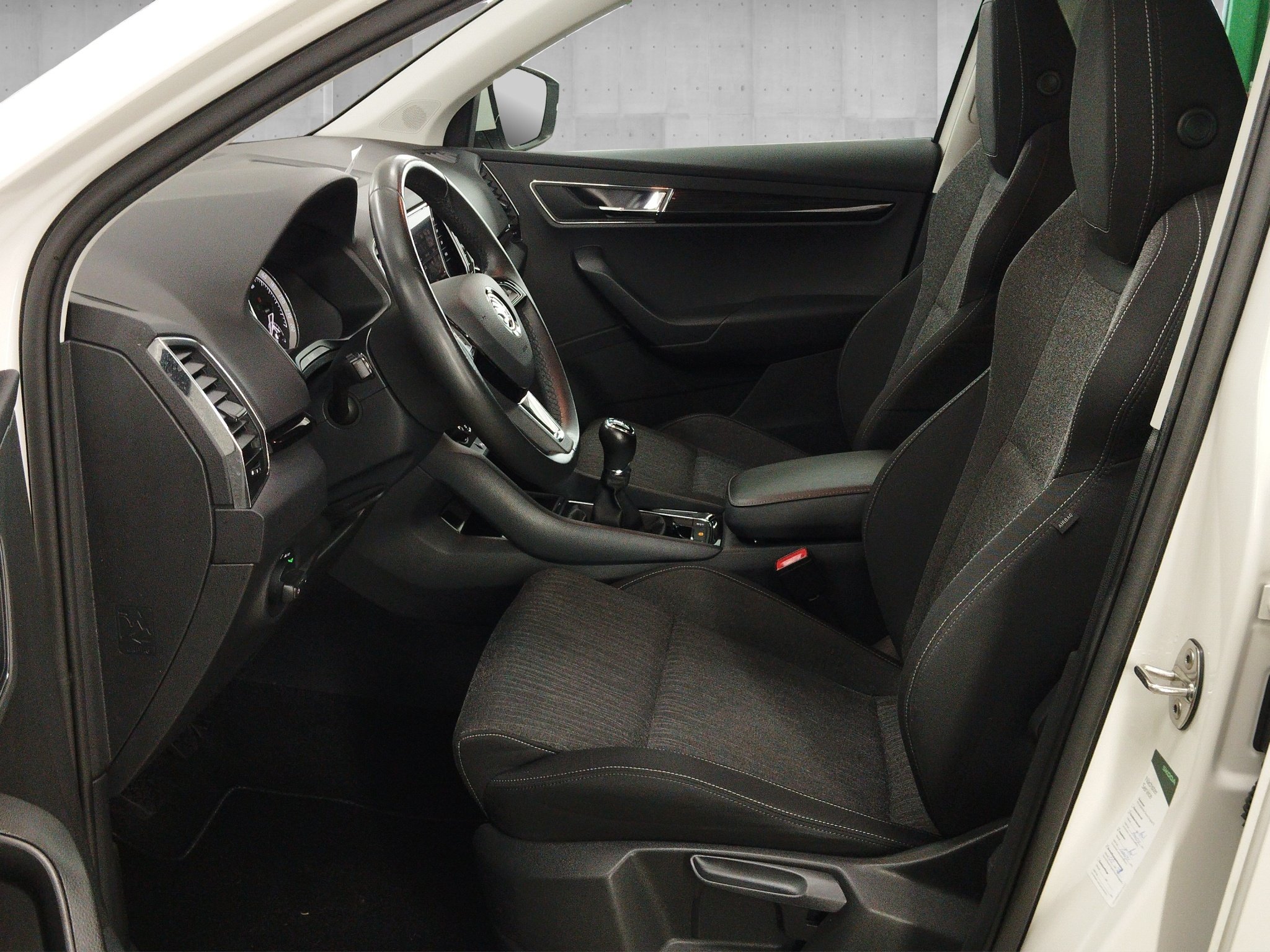 Skoda KAROQ 1.5 TSI Style DynLicht*Fernlichtass. – Bild 7
