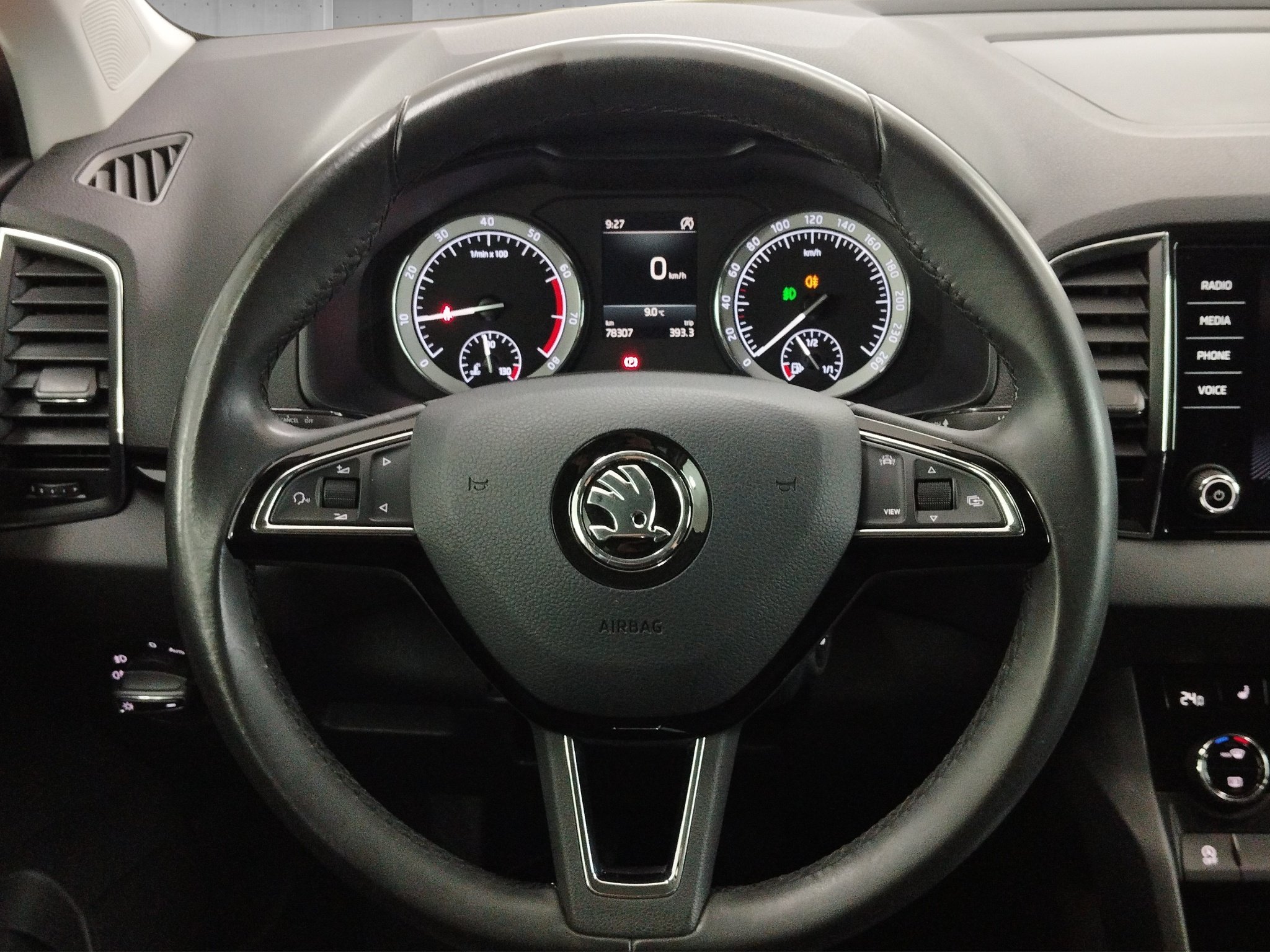 Skoda KAROQ 1.5 TSI Style DynLicht*Fernlichtass. – Bild 10