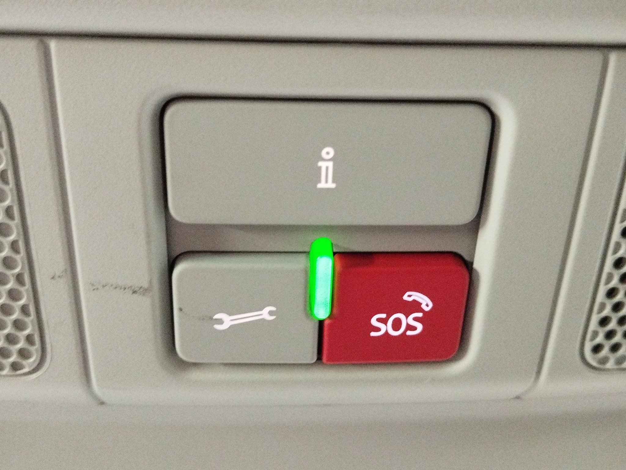 Skoda KAROQ 1.5 TSI Style DynLicht*Fernlichtass. – Bild 26