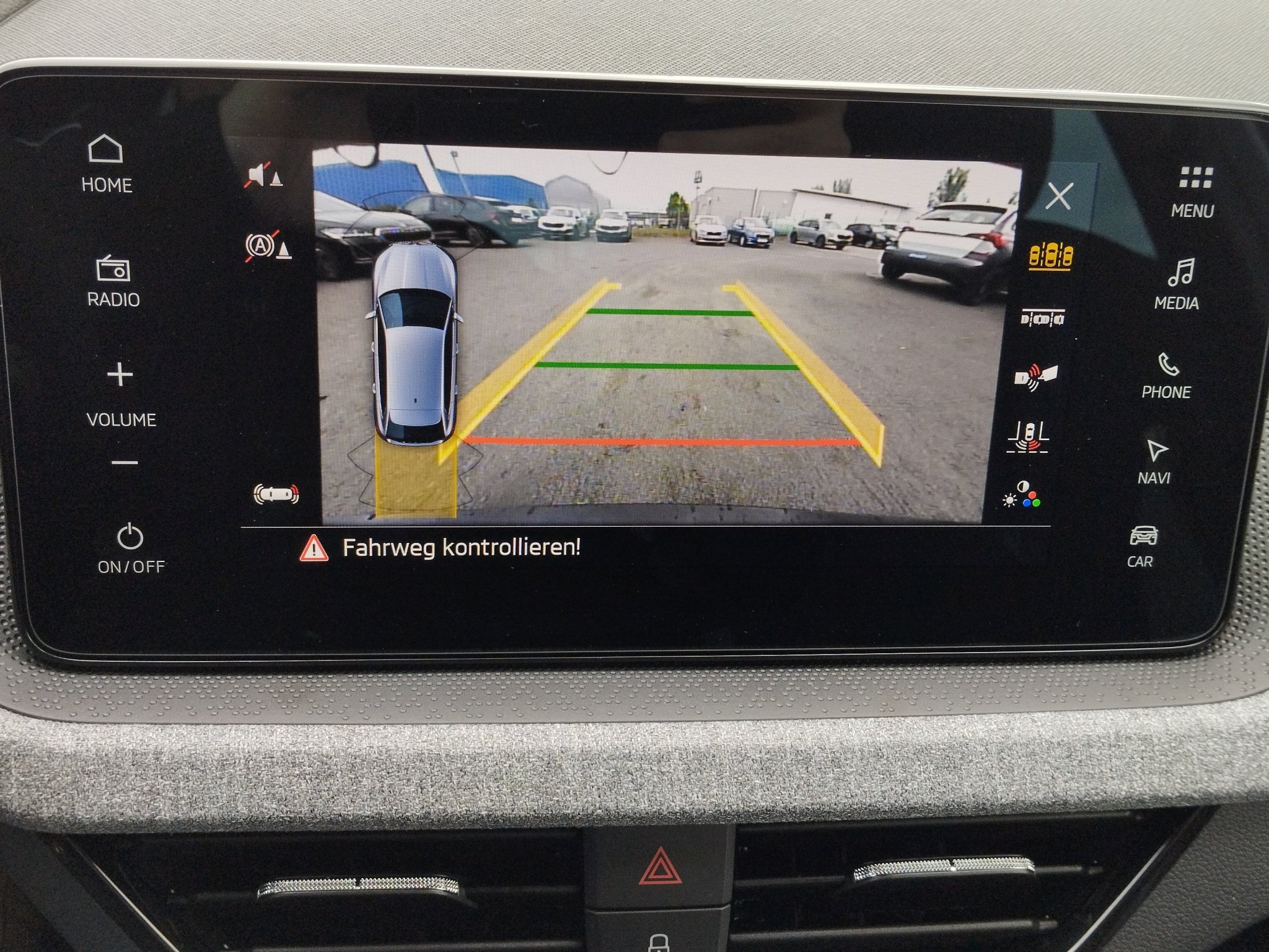 Skoda Scala 1.5 TSI Balance DSG ACC*AHK*AUT*Kam.*LED – Bild 26