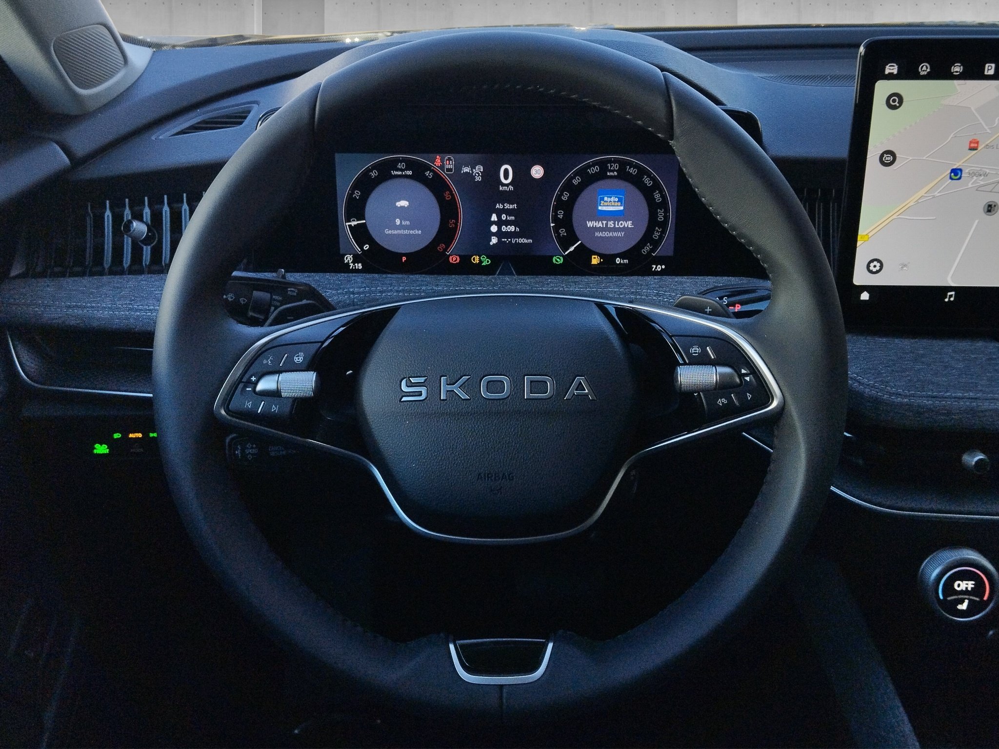 Skoda Superb Combi 2.0 TDI Selection DSG 4xSHZ*ACC*AHK – Bild 10